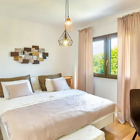 Holiday home Suncica